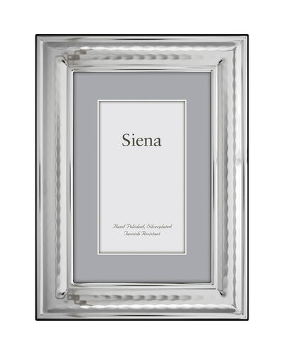 Hammered Dimensional Siena Silverplate 4×6 Frame